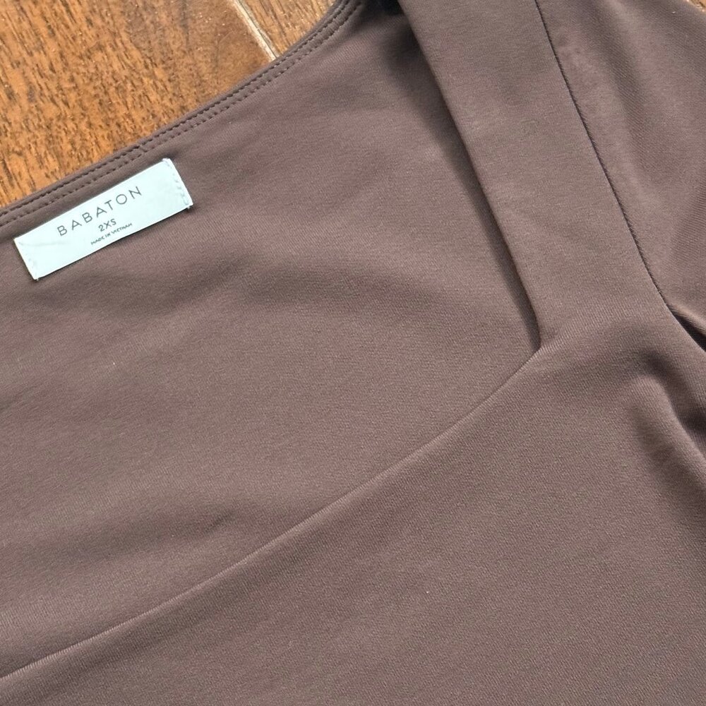 Babaton Contour Squareneck Longsleeve Top